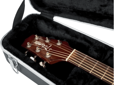 Etui Legacy pour guitare Dreadnought