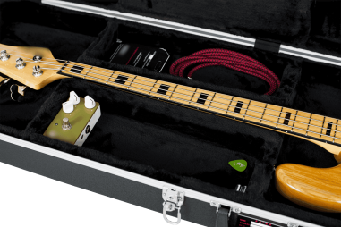 Etui Legacy pour guitare basse