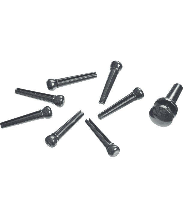 Chevilles et attache courroie en plastique noir